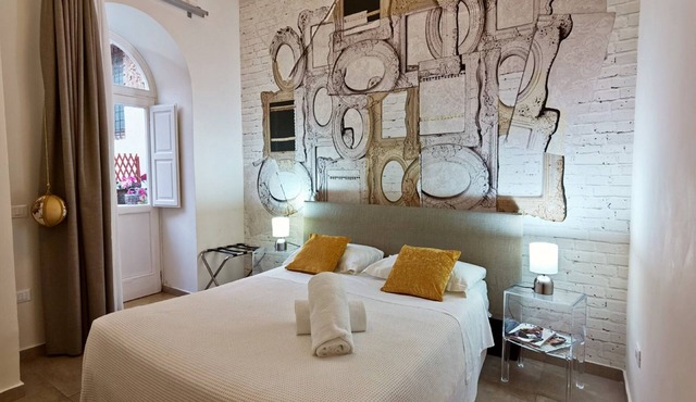 Artistic Charming House - Near the Royal Palace of Caserta - Superior Double Room
