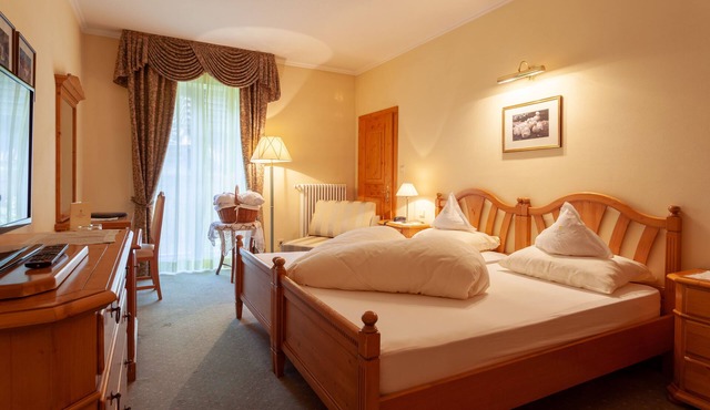 Bemelmans Post Hotel