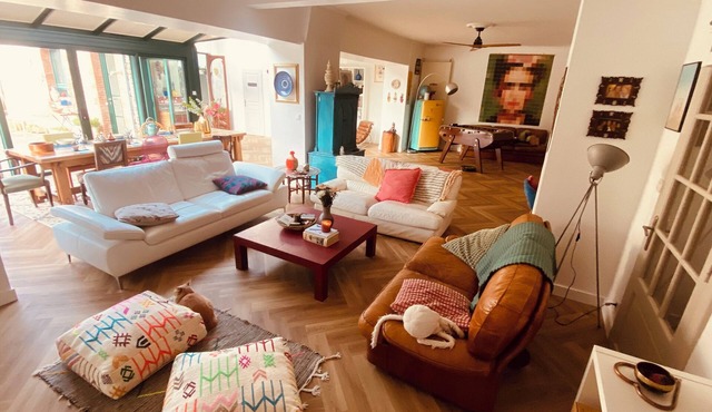 Bonjour Chaton : Atypical family home 340 m2 - 10 min from the beach