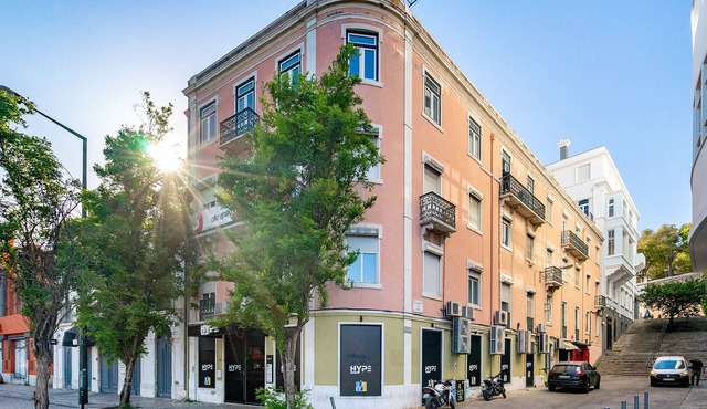 Brand new luxury apartment riverside