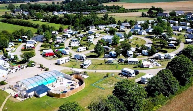Camping 4 étoiles - Piscine - ccbgc0f