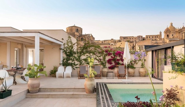 Casa Stefano - Apartment with plunge pool in Noto