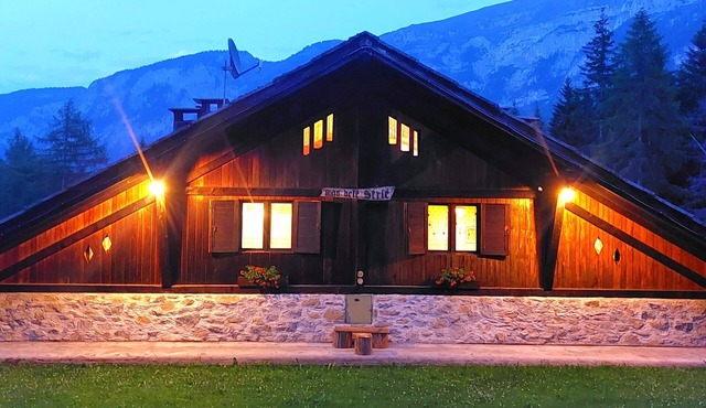 CHALET - MAS DELE STRIE - 8 beds, 3 bedrooms, 3 bathrooms, dogs allowed- Dolomites