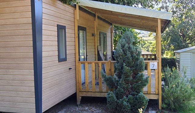 Charming mobile home, pets welcome - 4 guests