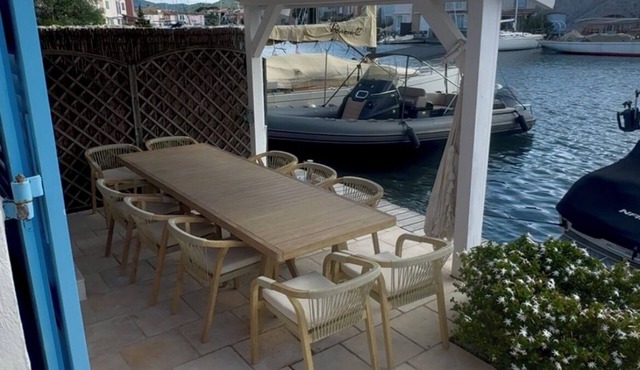Charming villa Port Grimaud - Swimming pool - Mooring - Boats