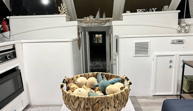 CheCheboat