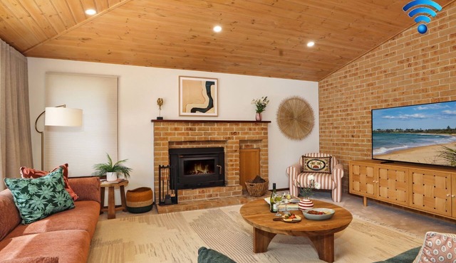 Coolburra - luxury accommodation with private pool