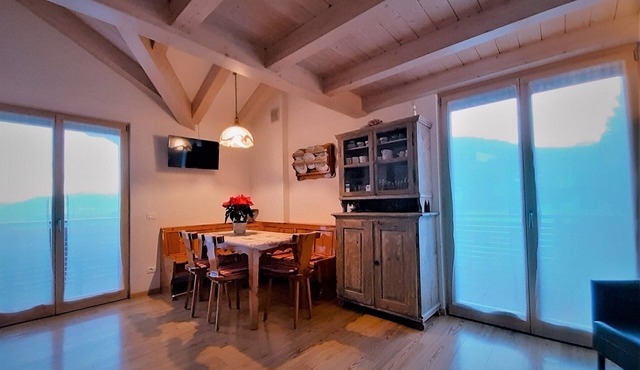 Cortalta Mountain Lodge - "Spruce" penthouse Beautiful panoramic attic