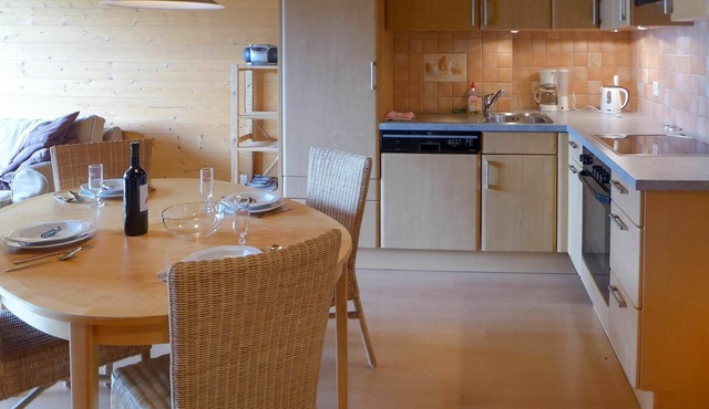 Cosy apartment for 4 people with WIFI, TV, balcony and parking