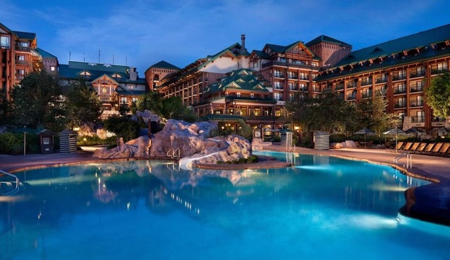 Disney World Wilderness Lodge 2 Bedroom Deluxe Villa at the Boulder Ridge Resort