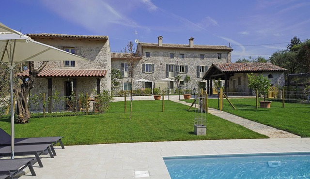 Dogoli Country Apartments