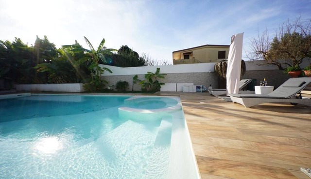 Eden Luxury Villa