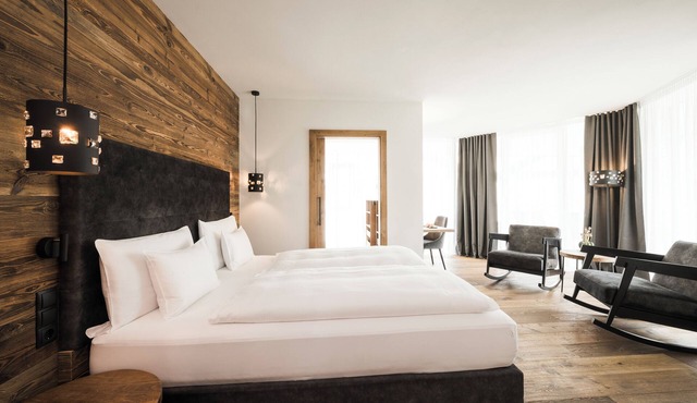 Excelsior Dolomites Life Resort