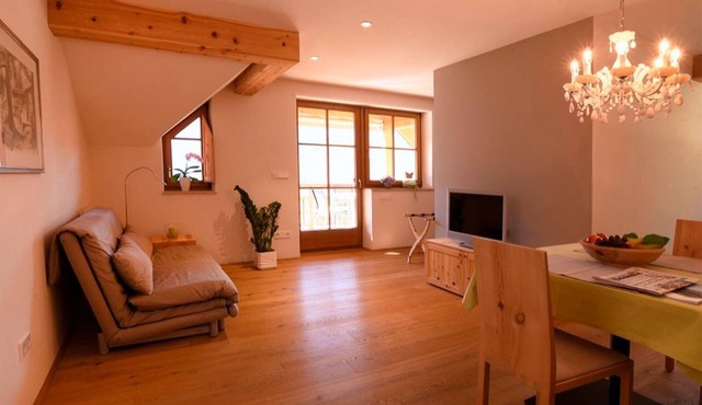 Holiday Apartment "Rosengartnerhof Gantkofel" with Mountain View, Shared Pool & Wi-Fi