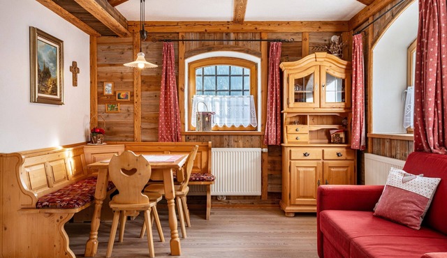 Holiday Apartment "Thomasegg Hof Birke" with Mountain View, Shared Terrace & Wi-Fi