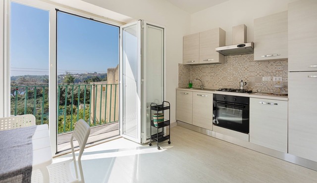 La Casa di Renata - Two Bedroom Apartment, Sleeps 5