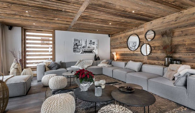 Large duplex for 14 in Méribel, with sauna