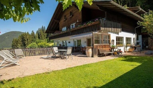 Latemar Comfortable holiday residence