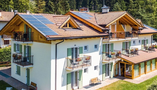 Lovely apartment for 4 people with WIFI, TV, balcony and parking