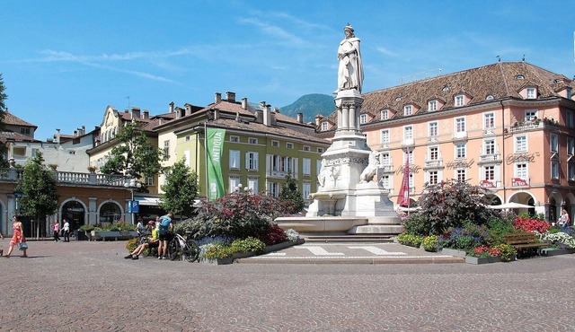 Lovely apartment for 4 people with balcony, pets allowed and parking