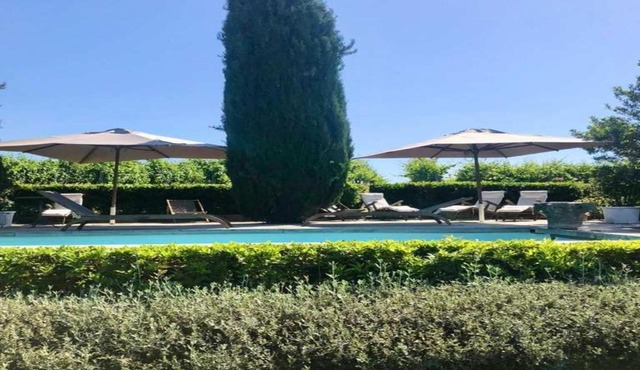 Luxury Villa w Spa, Pools & Winery - Tuscany Border