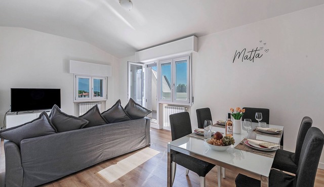 Matta Apartment 400m From The Lake, Sirmione, Italy