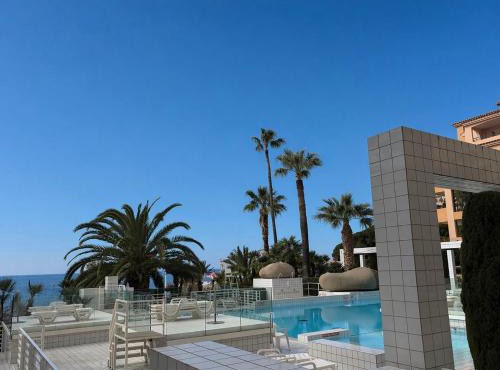 Monaco Fontvieille elegant apt - Luxury Terrace & Pool - Garden View