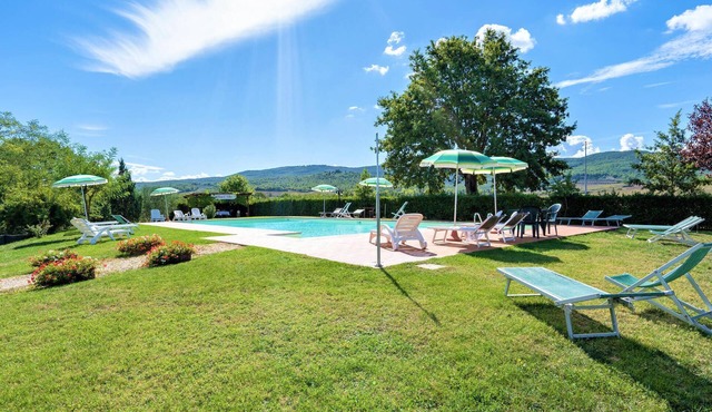Nice apartment in Casole d'Elsa SI