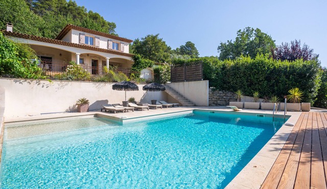 PANORAMIC VILLA WITH 75m² HEATED POOL – SLEEPS 8 – PROVENCE/FRENCH RIVIERA