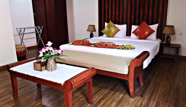 Phi Phi Ba Kao Bay Resort