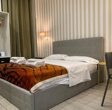 Rome Orange Inn