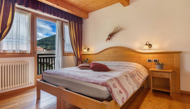 Room 'Camera Doppia N 3' with Mountain View, Shared Garden and Wi-Fi