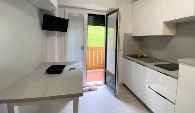 Studio apartment Fevri B - Serafini