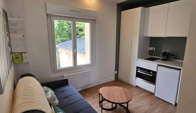 Studio on Campus 1 with free parking
