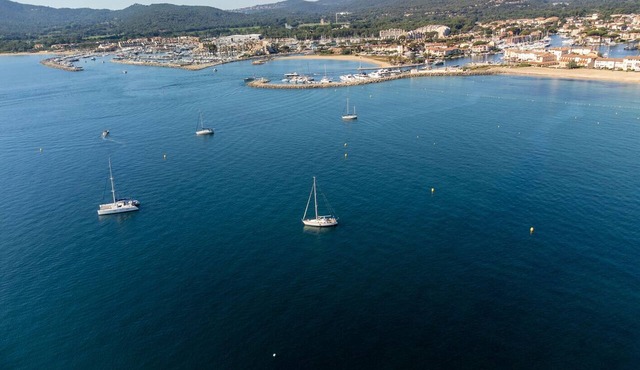 Sun-Kissed Sailing Adventure in Provence-Alpes-Côte d'Azur