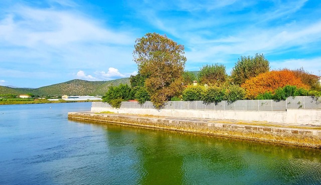 VILLA CECILIA BETWEEN LAKE AND SEA. SPECIAL OFFER IF YOU BOOK NOW !