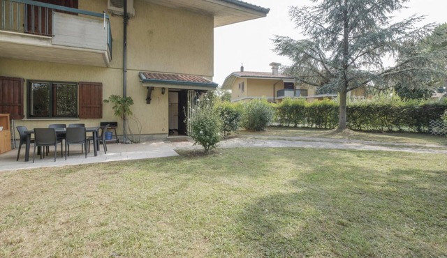 Villa Ida - two bedrooms apartment with private garden