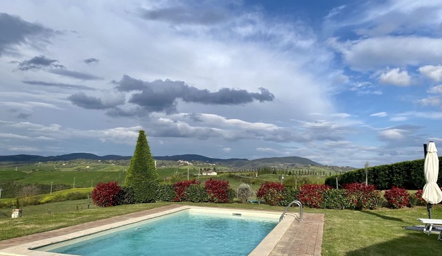 Villa with private pool and panoramic view in beautiful Val d'Orcia