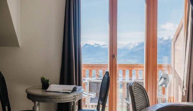 Wifi, swimming pool, terrace, balcony, parking, tv, 40m², Les Orres