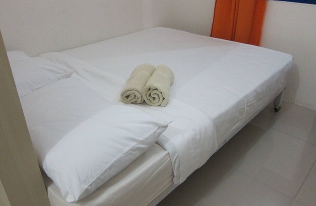 1-BR Serviced Apartment w/Balcony #12