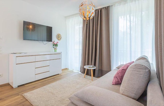 Alpine Appartement Top 2 by AA Holiday Homes