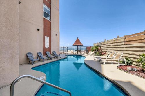 Bayfront condo with water view & boat slips!