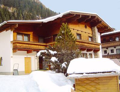 Ferienhaus 8-18 Pers.