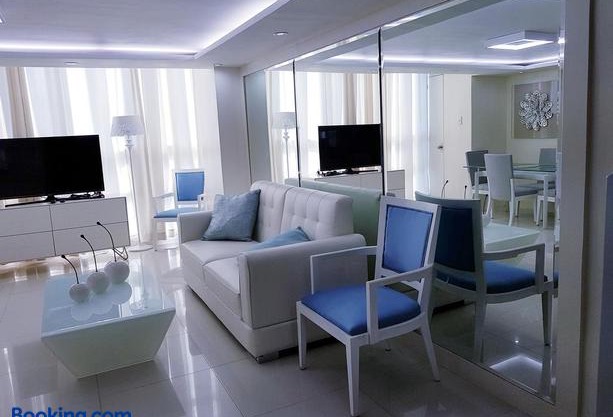 Luxury 2 Bedroom Cebu Central