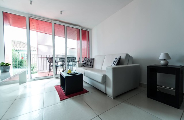 No5 Penthouse 2 bedroom apartment