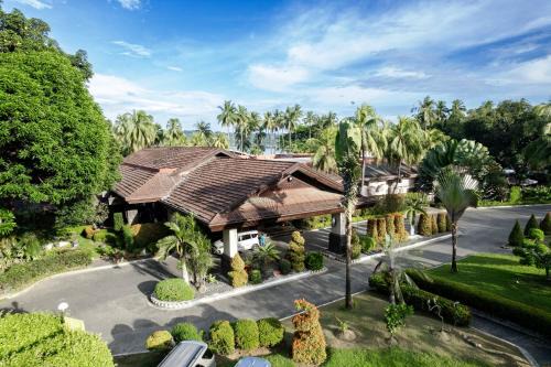 Waterfront Hotel Davao 