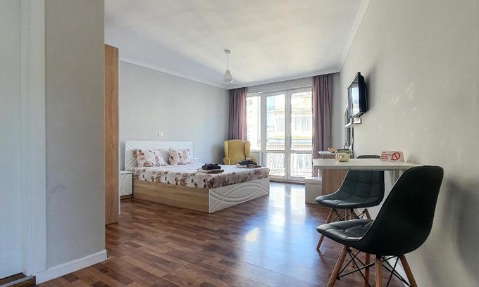 Burgas Center Apartment | Студио High Spirit