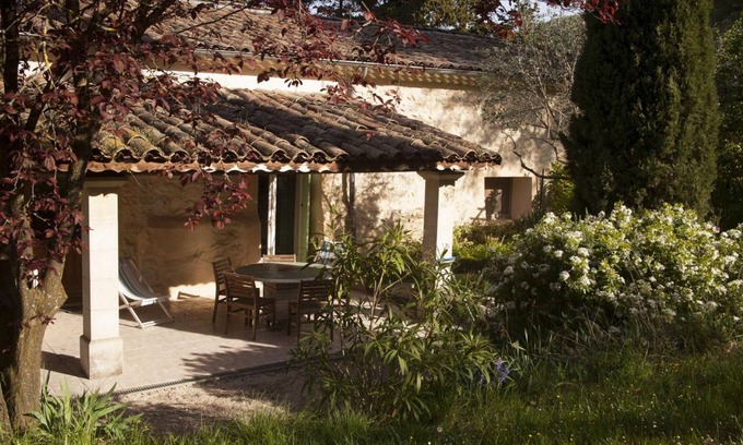 Condillac House | 115 m² Gîte ∙ 2 bedrooms ∙ 4 guests