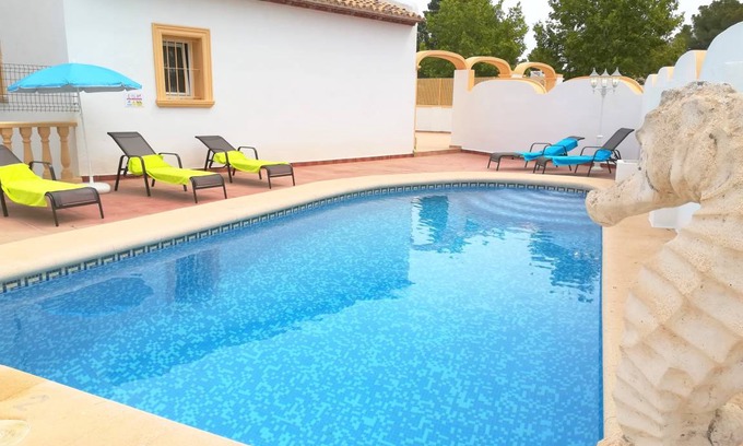 El Tosalet Villa | 120 m² Villa ∙ 4 bedrooms ∙ 8 guests