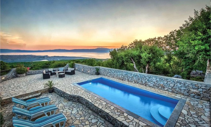 Smrika House | 135 m² House ∙ 3 bedrooms ∙ 8 guests